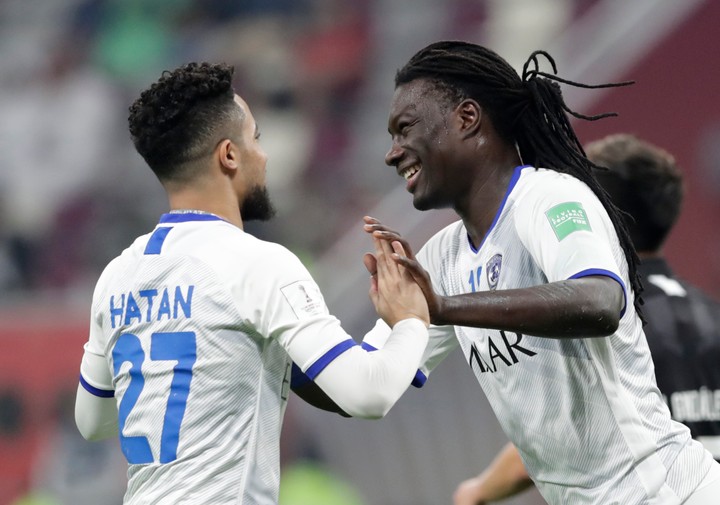 Bláznivý zápas v Saudskej Arábii! Päť penált a gól brankára